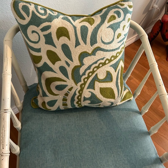 Anthropologie Crewel Pillow Covers - Picture 2 of 13